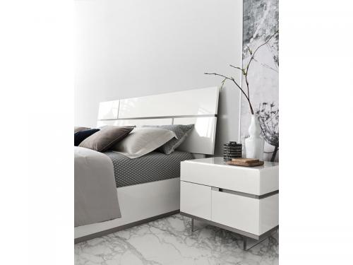 Contemporary Artemide Bedroom Collection - Artemide
