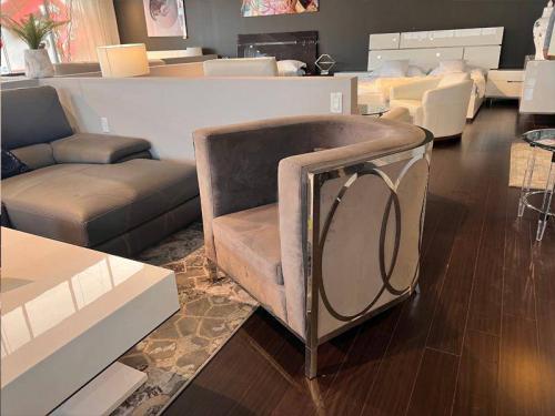 Modern Accent Chair - CH07