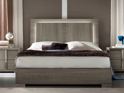 Modern Double Bed With Lights BD028