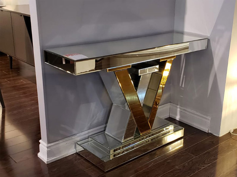 LV Mirror and Console